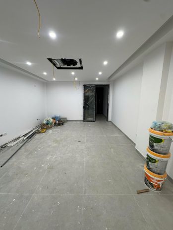 Tn vp nguyễn khang 73m 9 tầng mặt tiền 4.5m 35 tỷ ô tô kinh 6766527