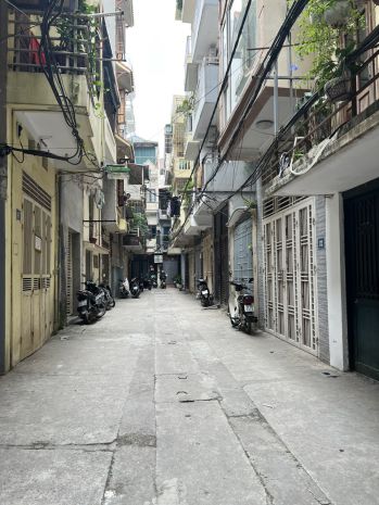 Nhà nhỏ gọn, đủ chỗ cho gia đình trẻ  giá chỉ bằng căn 6766889