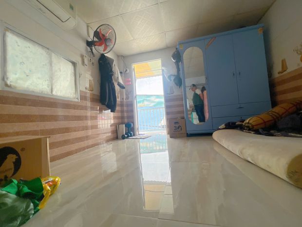 Hẻm 1 sẹt - cách mặt tiền đường 50m q4
ngang 11 dài 5,5 có 6767017