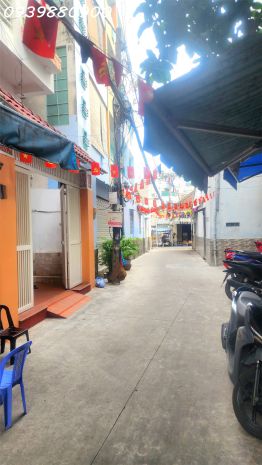 Ngay ngã tư phú nhuận, 96m2 - 11,9tỷ tl. 6767912