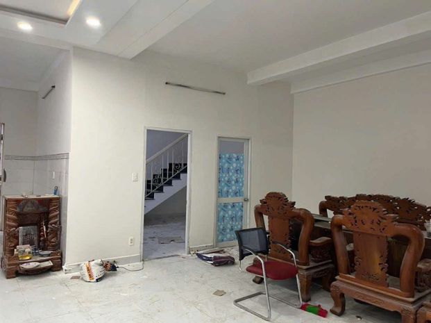 Rẻ không ngờ, mặt tiền kd phan văn hớn, bà điểm, hóc môn, 6768066