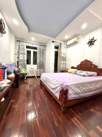 Ngộp bank! bán gấp 59m² 4 tầng3pn ô tô đỗ cửa  nguyễn 6769137