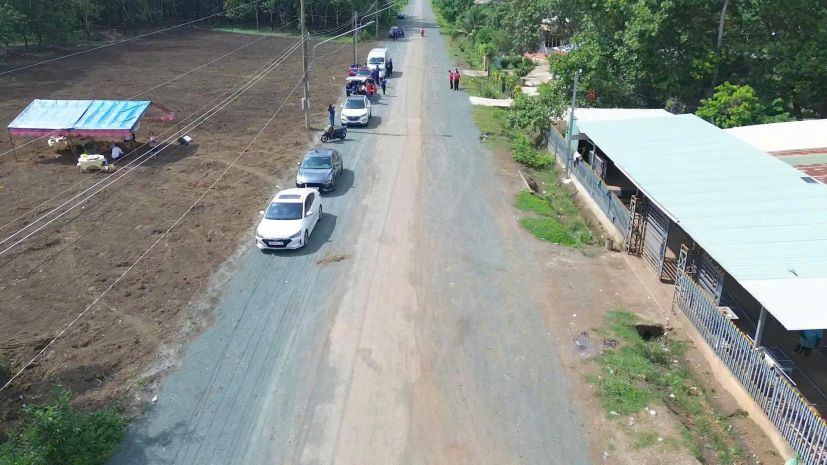 Gia đình tôi đang cần bán lô đất ruộng ngang 50m giá chỉ 6769486