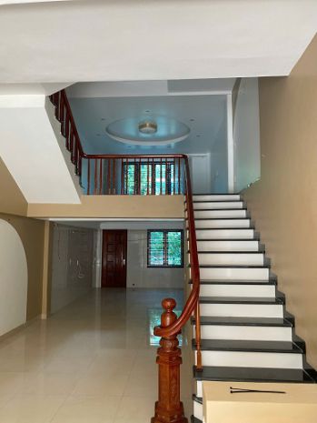 Cho thuê nhà nguyên căn lâu dài  vị trí trung tâm 6769638