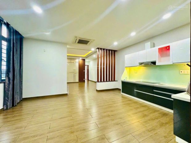 Bán nhà góc 2mt đang kinh doanh café  12 chdv thu nhập 6769989