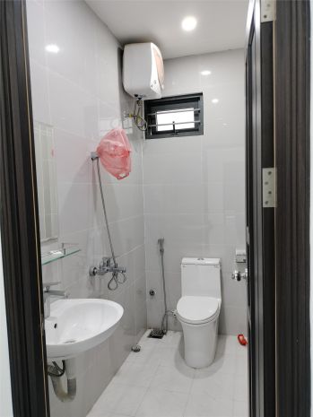 Siêu phẩm nhà 3 tầng  mặt tiền hòa minh  chỉ 5.5 tỷ 6770248