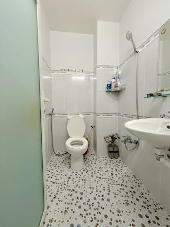 Nhà mới 4 tầng hẻm xe hơi trước nhà đường nguyễn duy 6770917
