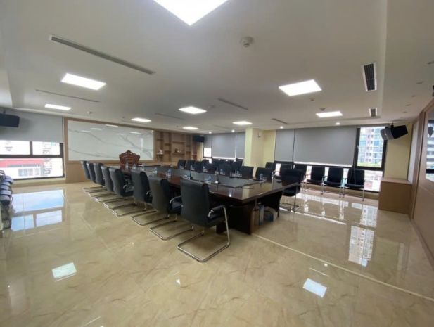 Bán nhà mặt phố vỉa hè đá bóng phố hoàng quốc việt, cầu 6771272