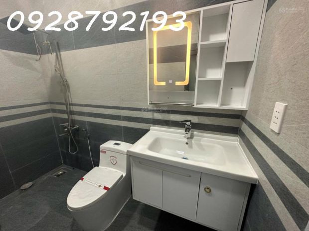 Bán nhà 3tấm mới 99 đường sơn kỳ quận tân phú shcc tự xây 6771890