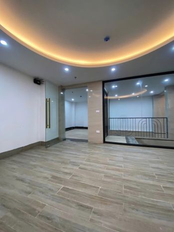 Bán tòa apartment quan nhân, cầu giấy - 140m² x 8t có hầm - 6771949
