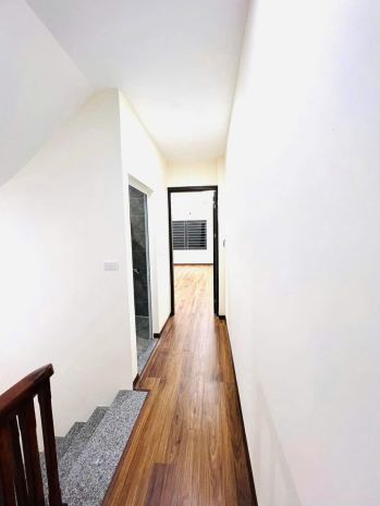 Lai xá :nhà 4t - mt 4,5m - 3 thoáng - mặt phố lai xá - kd - 6772905