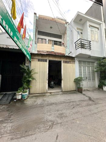Nhà 2 tầng hẻm 5m đường âu dương lân p.chánh hưng. giá 5,8 6773464