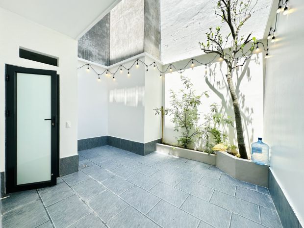 Nhà đẹp 4 tầng xây mới phố trần nguyên hãn - lê chân - hải 6773611