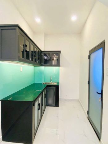 Nhà 3 tầng hẻm dương bá trạc p. chánh hưng. giá 4,28 tỷ 6773628