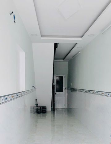 Nhà nhỏ 2 tầng mặt tiền kinh doanh lê quyên p5q8. 2.8 tỷ 6773691