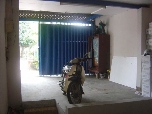 Nhà c4 hxh 82m2, sát mặt tiền - nguyễn duy cung gv 6773938