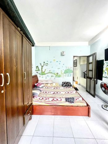 BÁN NHÀ HẺM 198, PHƯỚC LONG A, Q.9. 46M2, 5 TẦNG, 3PN, SH. 6774609