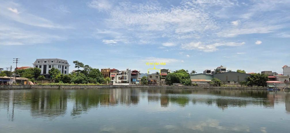 Cần bán lô đất 2 mặt tiền đẹp- hồ thanh châu- mặt tiền 10m 6775221