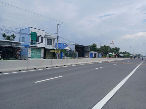 Cần bán biệt thự sang trọng khuôn viên đất rộng 2.400m2 sát 6776249