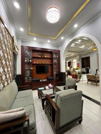 Mặt tiền đặng thùy trâm, p13, bình thạnh: dt 15x16m, giá 33 6777814
