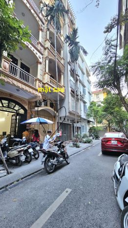 Hai bà trưng 26tỷ 60m hai mặt tiền vỉa hè xe máy kinh 6778533