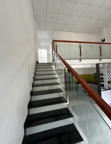 Bán nhà gác đúc đẹp  dt 73m2, kiệt ôtô nam cao, hòa khánh 6778970