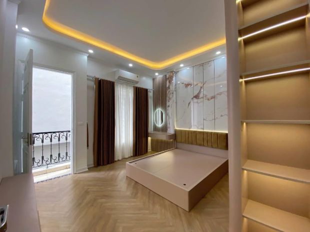 Bán nhà phố thuỵ phương 38m2, dân xây 5 tầng, cạnh chợ vẽ 6779431