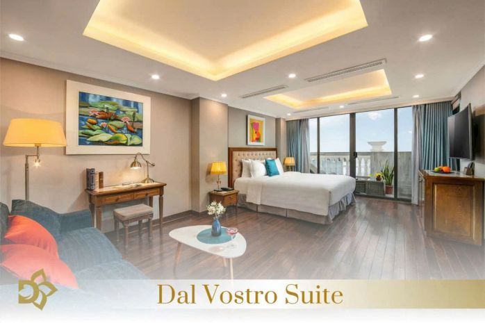 Toà khách sạn 5* víp cực vip 
 mặt phố bảo 6779834