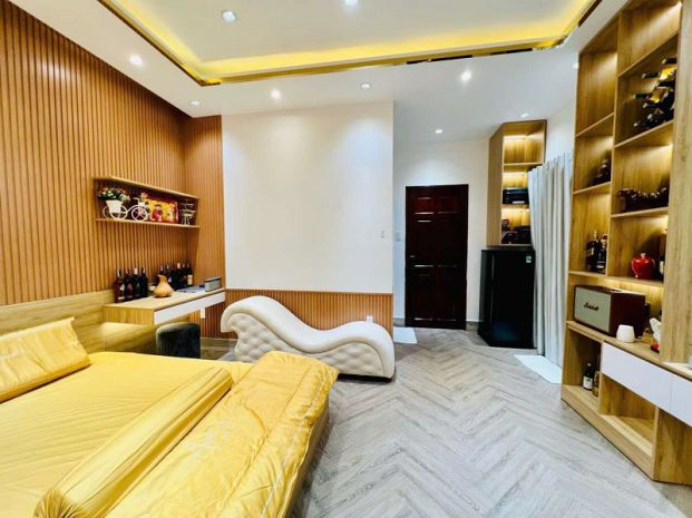 Bán chdv hxh. 8 phòng trần thái tông, p15, tân bình, 85m2, 6780295