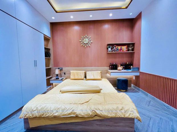 Bán chdv hxh. 8 phòng trần thái tông, p15, tân bình, 85m2, 6780296