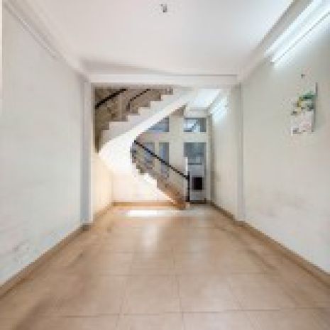 Nguyễn kiệmphú nhuậnhẻm ôtô 70m² 4 tầng 6pn giá 8.6 6780445