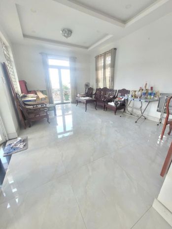 Bán nhà biệt thự phố 135m2, mt 9m, kd đa ngành, kdl bửu long 6780460