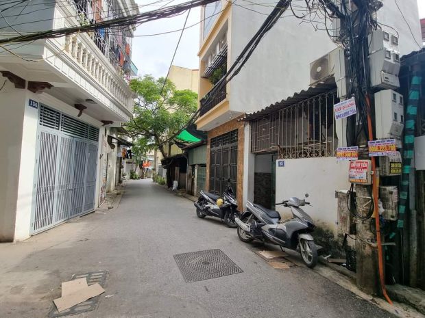 Bán nhà dân xây học viên tài chính - dt52m2 - 5 tầng - giá 6781126