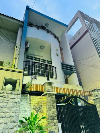 Nhà phú nhuận  hẻm xe hơi  70m²  3 tầng  4pn  chỉ 8 tỷ 6781488