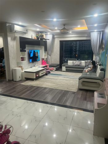 Bán căn hộ rộng rãi tại goldmark city 6783092