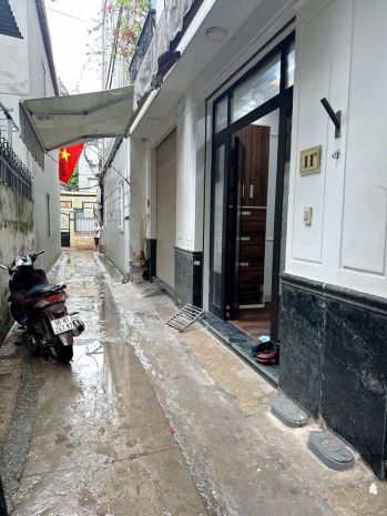 30.8m² ngọc thụy  mt 3.5m  5 tầng  nhà mới 90  full 6783095