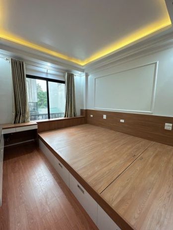 30.8m² ngọc thụy  mt 3.5m  5 tầng  nhà mới 90  full 6783097