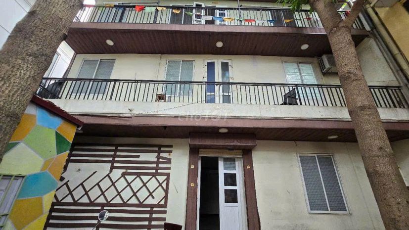 Chính chủ cho thuê nhà nguyên căn 3 tầng 210m2 tại hoàng 6783107