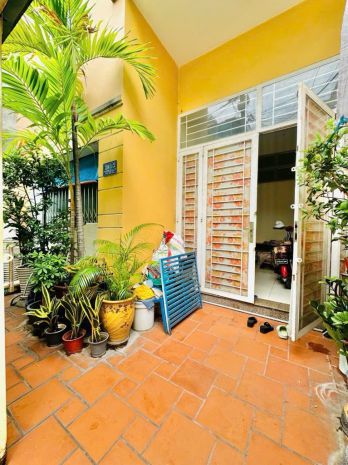Nhà hiếm ngang 6m nguyên hồng, btct 66m2, gần sân bay và 6783160