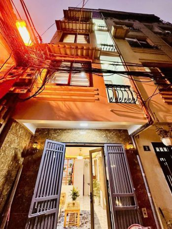 Cho thuê nhà nguyên căn 200 vĩnh hưng, 34m2  - 5 tầng - 3 6783399