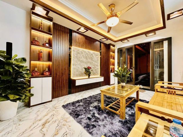 Cho thuê nhà nguyên căn 200 vĩnh hưng, 34m2  - 5 tầng - 3 6783400