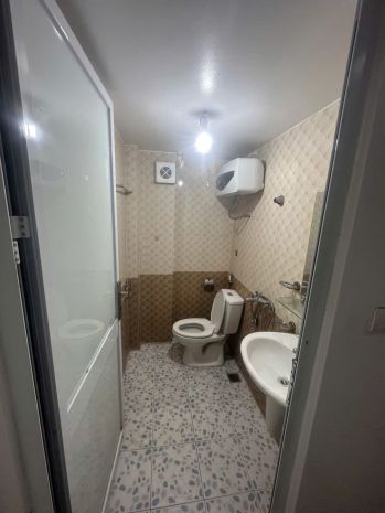 Chính chủ cho thuê nhà tại số 23 ngõ 161c, phố đại la, 6783697