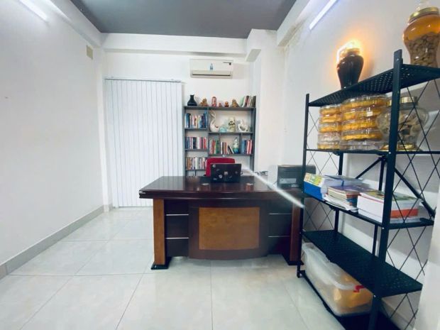 Nhà bán ngay trung tâm quận- cách vài bước ra mặt tiền tôn 6784182
