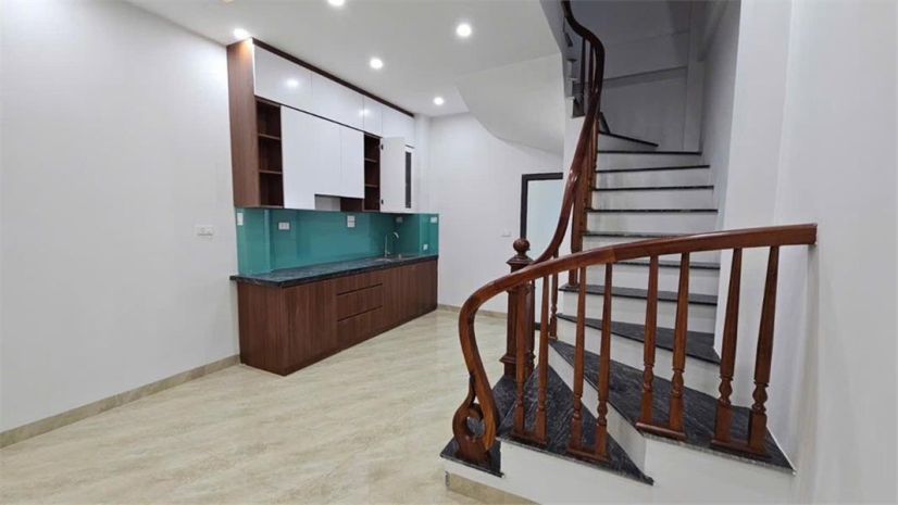 Bán nhà kẻ vẽ 37m2, dân xây 5 tầng, ô tô đỗ cửa, 6,8 tỷ có 6784372