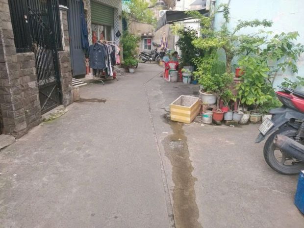 Báo động giá nhà tp hcm q.11 chỉ 1.7 tỷ ! nhà 2 lầu, hẻm 6784425
