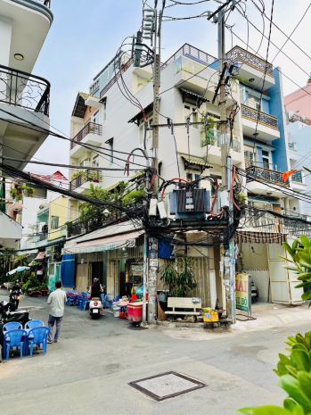Nhà đẹp  hẻm xe tải  giáp trung tâm  lô góc 2 mặt thoáng 6785643