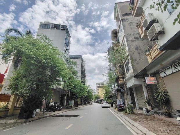 Cho thuê nhà nguyên căn  mặt phố  cầu giấy, hà nội 6785919
