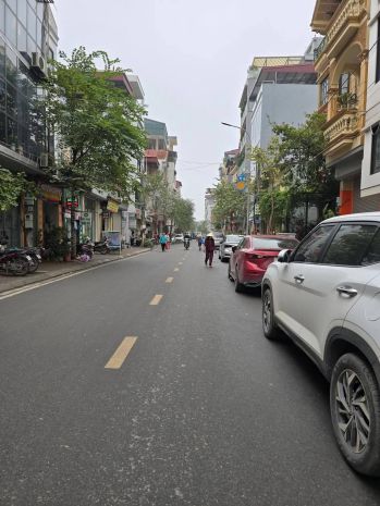 Cho thuê nhà nguyên căn  mặt phố  cầu giấy, hà nội 6785921
