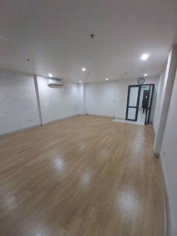 Bán nhà giá tốt mp hồng tiến-long biên-hà nội. mặt tiền 6786313