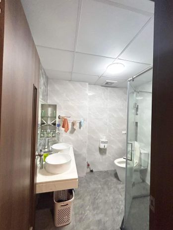 Bán căn ccmn -  6 tầng hoc viên tài chính - dt40m2 - 6 tầng 6786809